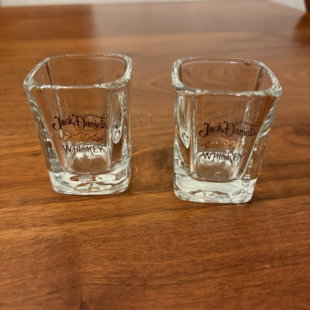 2 Jack Daniels Vintage Square Shot Glasses Clear Whiskey Distillery Set